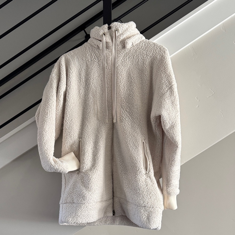 Athleta Cream Sherpa High Neck Jacket - Removable Hood - Medium
